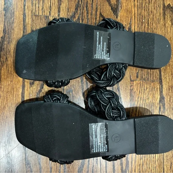 A New Day Black Woven Strap Sandals - Picture 4 of 4